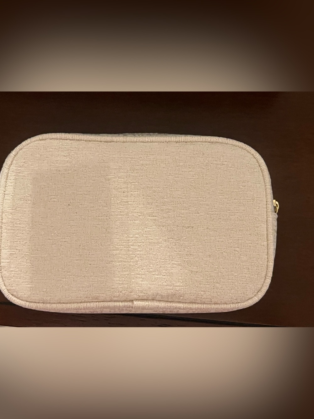 Authentic Chanel 2023 cosmetic bag! - Picture 2 of 6